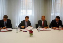 (Left to Right) Ignace de Ruijter, Marc Grynberg, Jyrki Raina, Kemal Ozkan ICEM and IMF Renew Global Agreement with Umicore